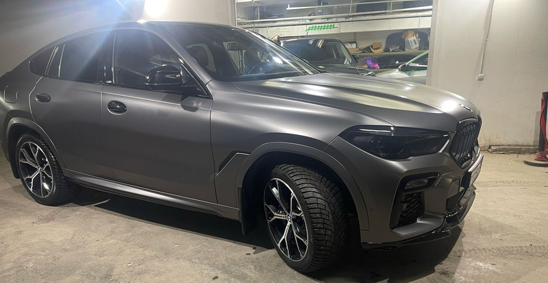 BMW X6 1 - Кузовной ремонт. Детейлинг центр. Оклейка защитной пленкой 